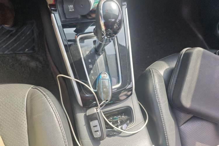 Used Nissan Sylphy 2016 1.6XV CVT Smart Enjoyment Version Gear Lever