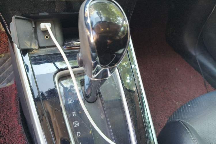 Used Nissan Sylphy 2016 1.6 XL CVT Luxury Edition Gear Lever