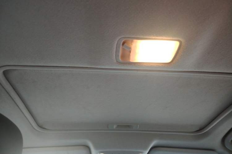 Used Nissan Sylphy 2016 1.6XV CVT Smart Enjoyment Version Headliner