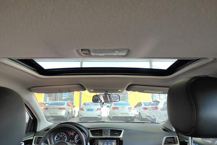 Used Nissan Sylphy 2016 1.6 XL CVT Deluxe Edition Headliner