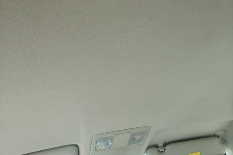 Used Nissan Sylphy 2016 Classic 1.6XE Automatic Comfort Edition Headliner