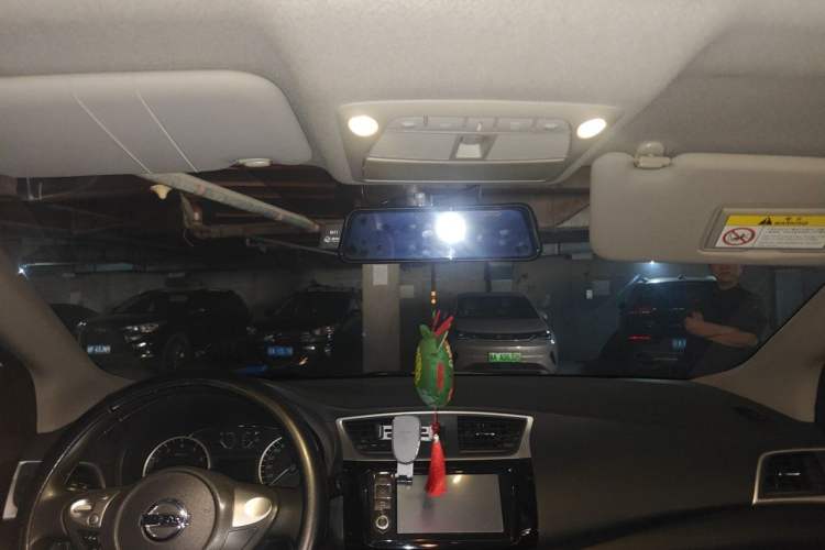 Used Nissan Sylphy 2016 1.6 XL CVT Deluxe Edition Headliner