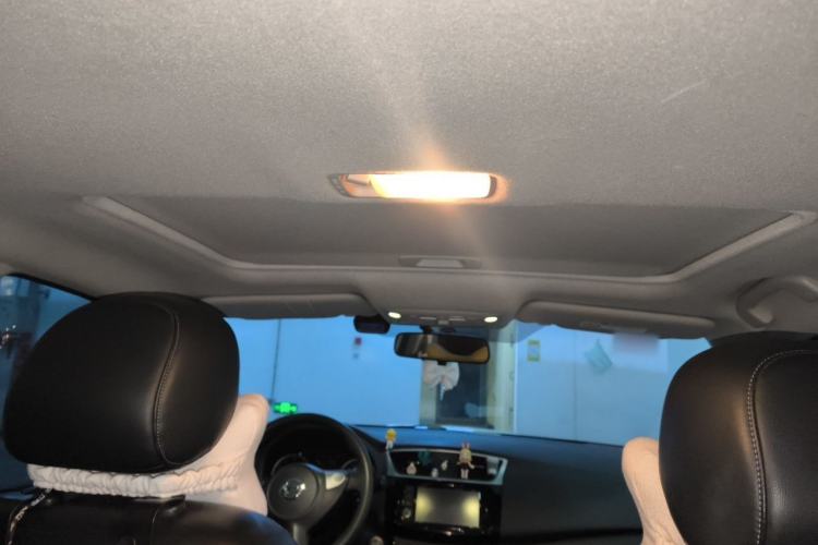Used Nissan Sylphy 2016 1.6XV CVT Smart Enjoyment Version Headliner
