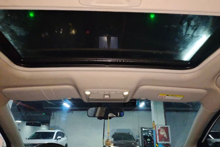 Used Nissan Sylphy 2016 1.6XV CVT Smart Enjoyment Version Headliner