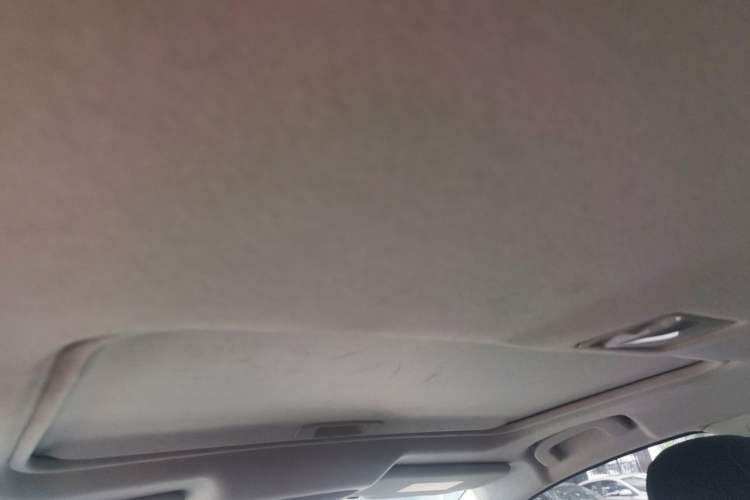 Used Nissan Sylphy 2016 1.6XV CVT Smart Enjoyment Version Headliner