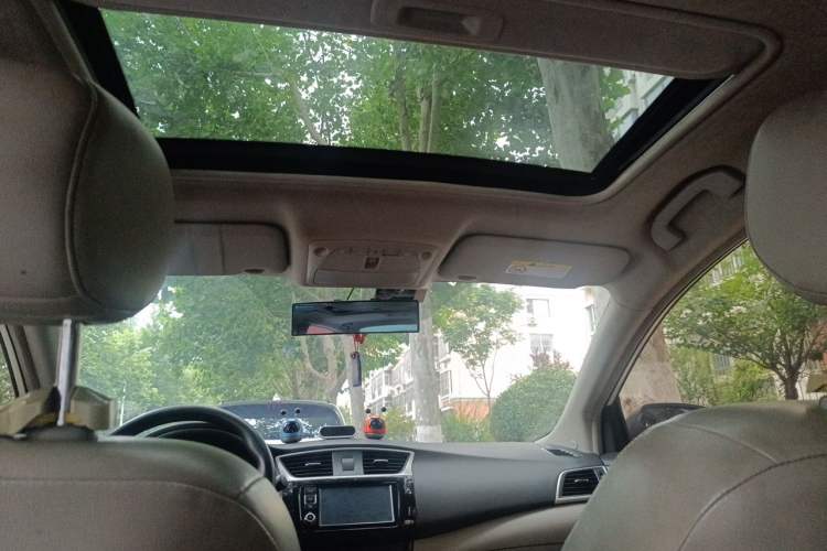 Used Nissan Sylphy 2016 1.6 XL CVT Deluxe Edition Headliner