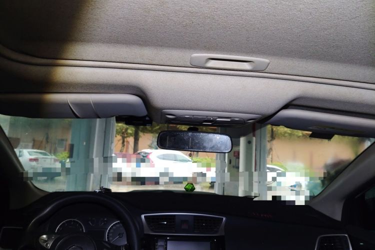 Used Nissan Sylphy 2016 1.6XV CVT Smart Enjoyment Version Headliner