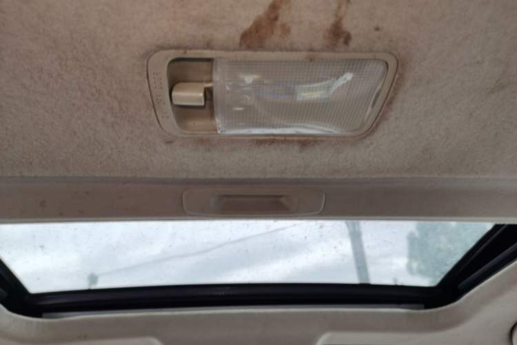 Used Nissan Sylphy 2016 Classic 1.6XE Manual Leading Edition Headliner