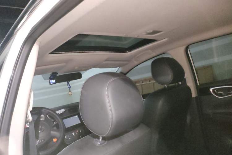 Used Nissan Sylphy 2016 1.6 XL CVT Deluxe Edition Headliner