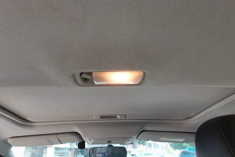 Used Nissan Sylphy 2016 1.6 XL Manual Luxury Edition Headliner