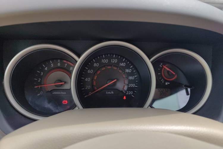 Used Nissan Sylphy 2016 Classic 1.6XE Manual Comfort Edition Instrument Cluster