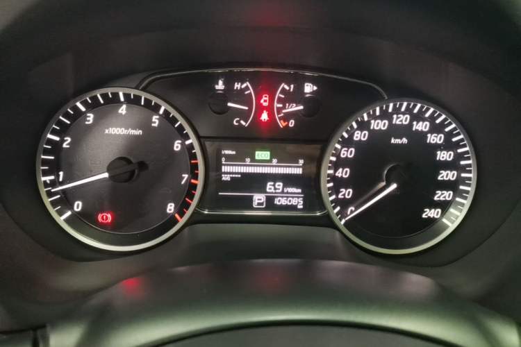 Used Nissan Sylphy 2016 1.6 XL CVT Deluxe Edition Instrument Cluster