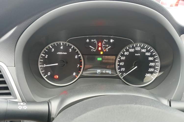 Used Nissan Sylphy 2016 1.6 XL CVT Deluxe Edition Instrument Cluster
