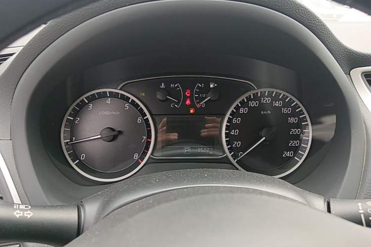 Used Nissan Sylphy 2016 1.6 XL CVT Deluxe Edition Instrument Cluster