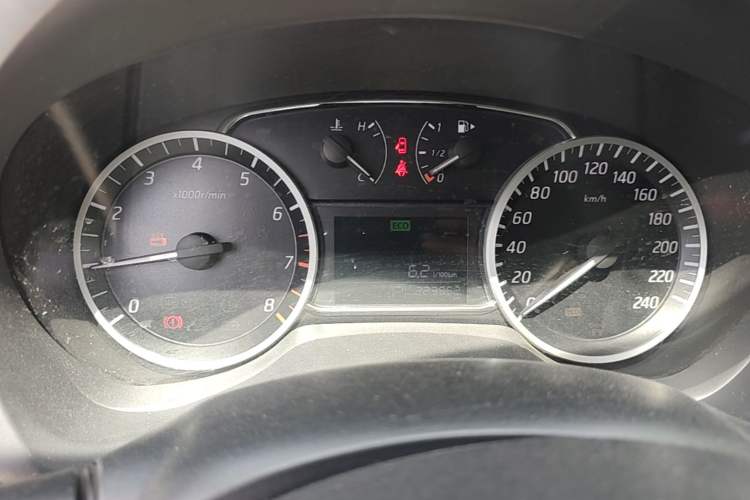 Used Nissan Sylphy 2016 1.6 XL CVT Deluxe Edition Instrument Cluster