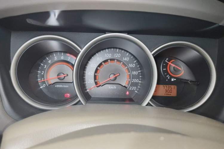 Used Nissan Sylphy 2016 Classic 1.6XE Automatic Leading Edition Instrument Cluster