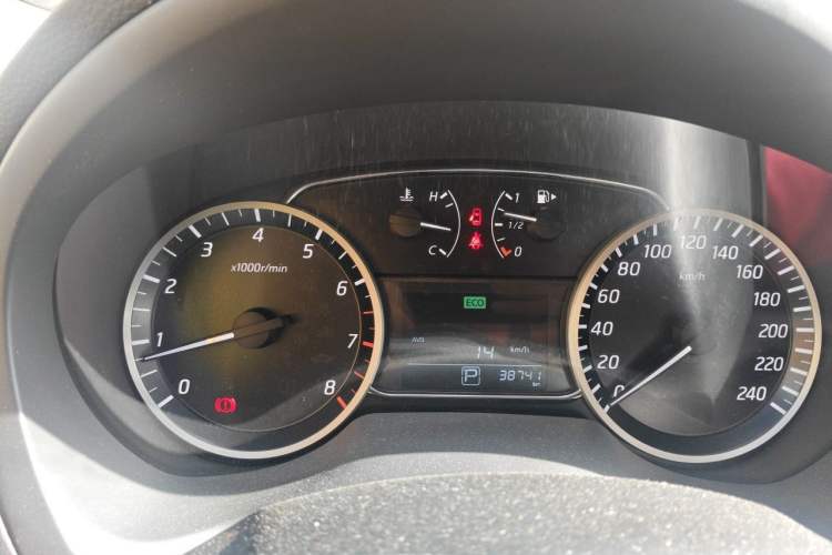 Used Nissan Sylphy 2016 1.6 XL CVT Luxury Edition Instrument Cluster
