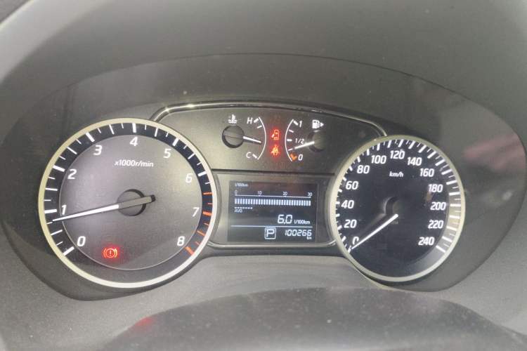 Used Nissan Sylphy 2016 1.6 XL CVT Deluxe Edition Instrument Cluster