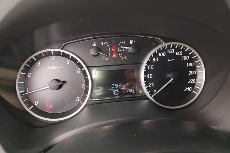 Used Nissan Sylphy 2016 1.6XV CVT Smart Enjoyment Version Instrument Cluster