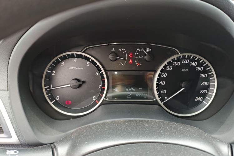 Used Nissan Sylphy 2016 1.6 XL CVT Deluxe Edition Instrument Cluster