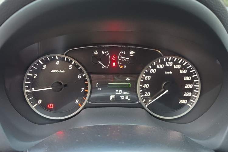 Used Nissan Sylphy 2016 1.6 XL CVT Deluxe Edition Instrument Cluster