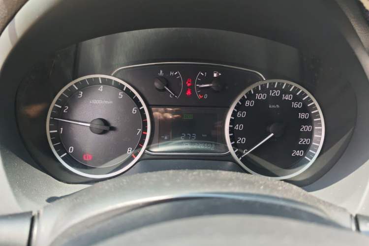 Used Nissan Sylphy 2016 1.6 XL CVT Luxury Edition Instrument Cluster