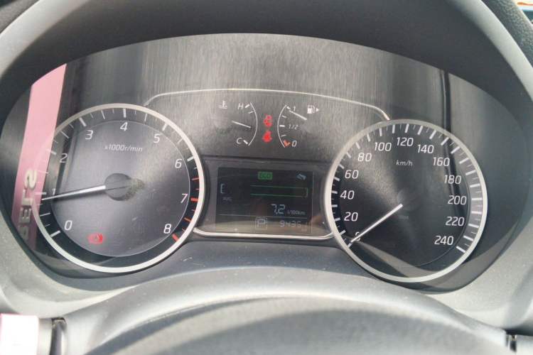 Used Nissan Sylphy 2016 1.6 XL CVT Deluxe Edition Instrument Cluster