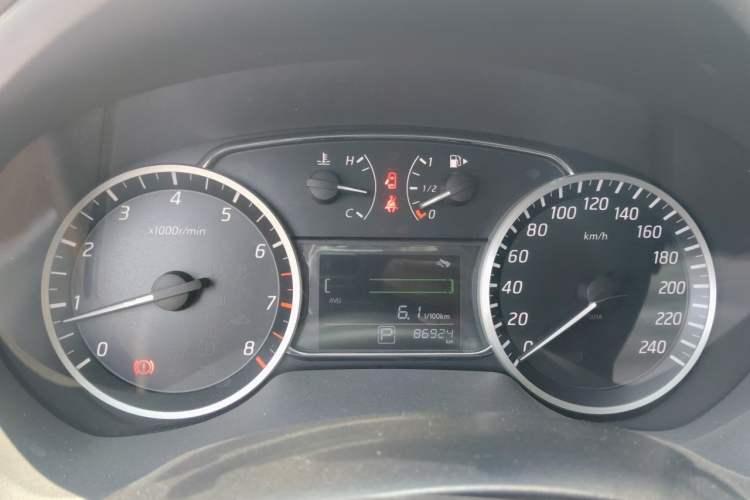 Used Nissan Sylphy 2016 1.6 XL CVT Luxury Edition Instrument Cluster