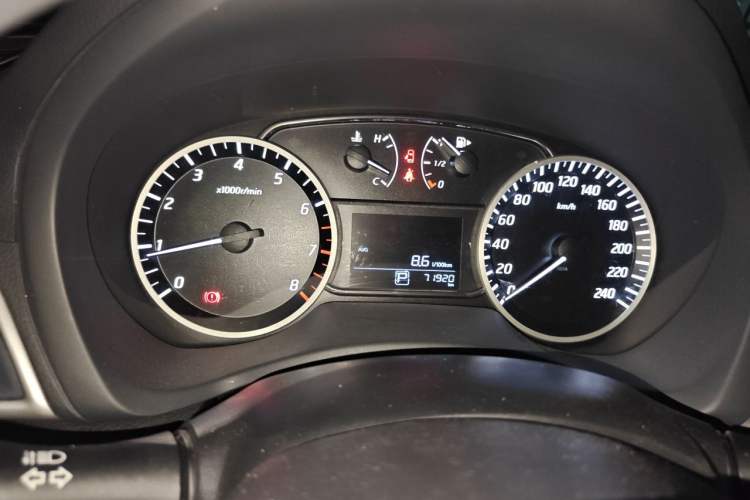 Used Nissan Sylphy 2016 1.6 XL CVT Deluxe Edition Instrument Cluster
