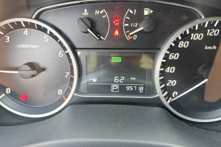 Used Nissan Sylphy 2016 1.6 XL CVT Deluxe Edition Instrument Cluster