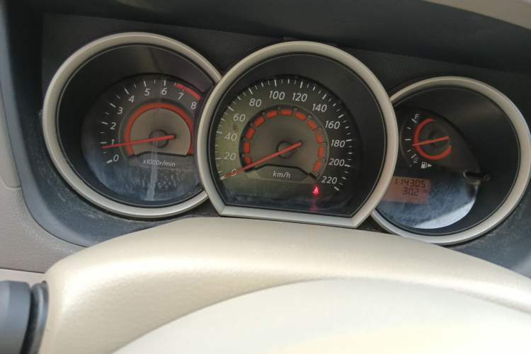 Used Nissan Sylphy 2016 Classic 1.6XE Automatic Leading Edition Instrument Cluster