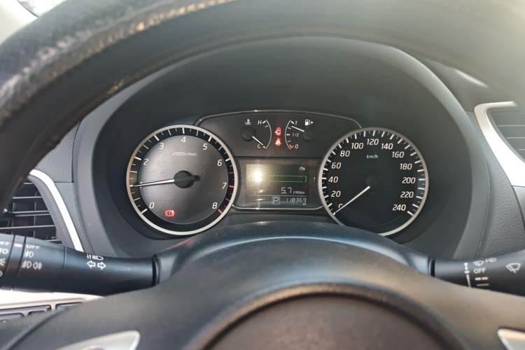 Used Nissan Sylphy 2016 1.6 XL CVT Luxury Edition Instrument Cluster