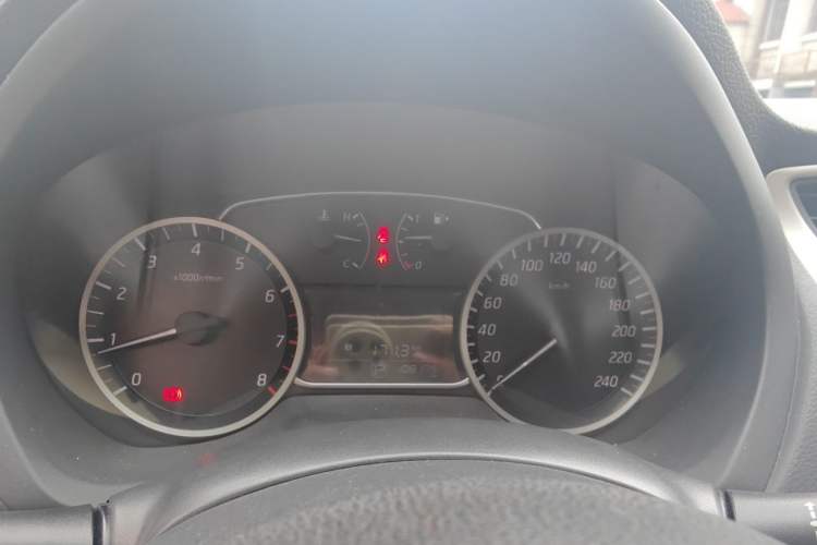 Used Nissan Sylphy 2016 1.6 XL CVT Luxury Edition Instrument Cluster