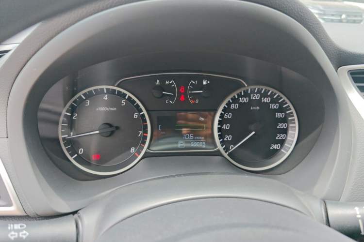 Used Nissan Sylphy 2016 1.6 XL CVT Luxury Edition Instrument Cluster