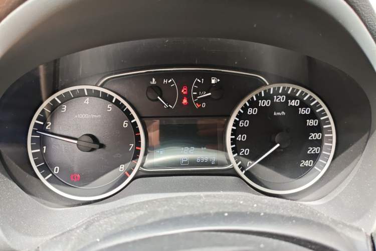 Used Nissan Sylphy 2016 1.6 XL CVT Luxury Edition Instrument Cluster