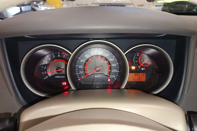 Used Nissan Sylphy 2016 Classic 1.6XE Manual Comfort Edition Instrument Cluster