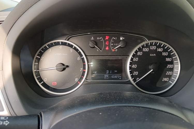 Used Nissan Sylphy 2016 1.6 XL CVT Luxury Edition Instrument Cluster
