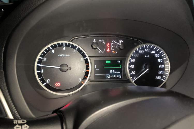 Used Nissan Sylphy 2016 1.6 XL CVT Deluxe Edition Instrument Cluster