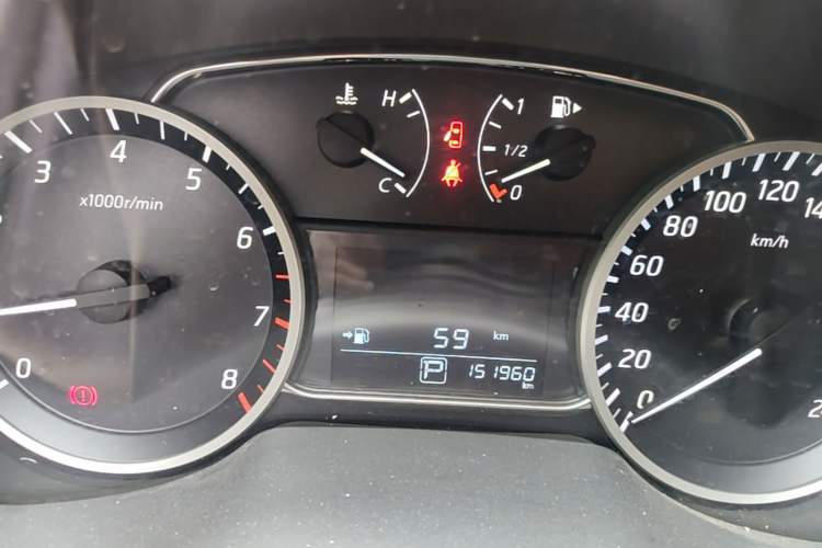 Used Nissan Sylphy 2016 1.6 XL CVT Deluxe Edition Instrument Cluster