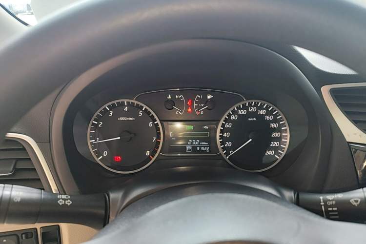 Used Nissan Sylphy 2016 1.6XE CVT Comfort Edition Instrument Cluster