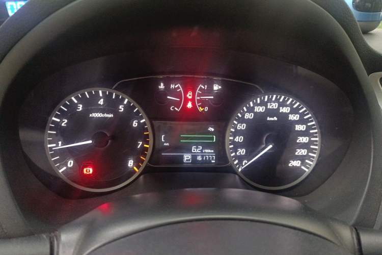 Used Nissan Sylphy 2016 1.6 XL CVT Deluxe Edition Instrument Cluster