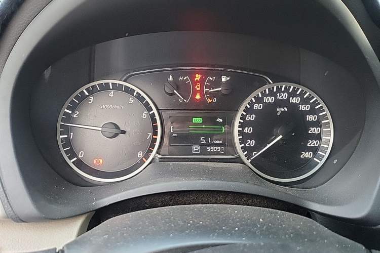 Used Nissan Sylphy 2016 1.6 XL CVT Luxury Edition Instrument Cluster