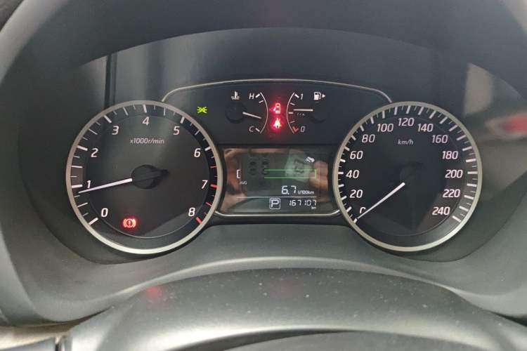 Used Nissan Sylphy 2016 1.6 XL CVT Luxury Edition Instrument Cluster