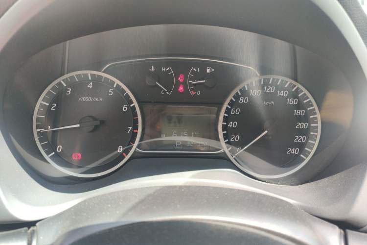 Used Nissan Sylphy 2016 1.6 XL CVT Luxury Edition Instrument Cluster