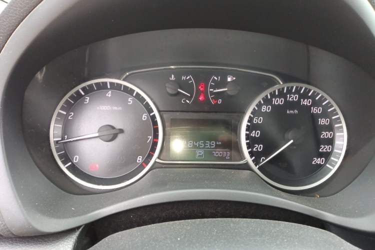 Used Nissan Sylphy 2016 1.6 XL CVT Luxury Edition Instrument Cluster