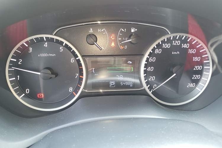Used Nissan Sylphy 2016 1.6 XL CVT Deluxe Edition Instrument Cluster