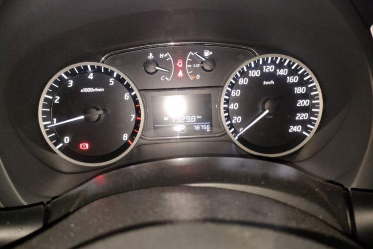 Used Nissan Sylphy 2016 1.6 XL CVT Deluxe Edition Instrument Cluster