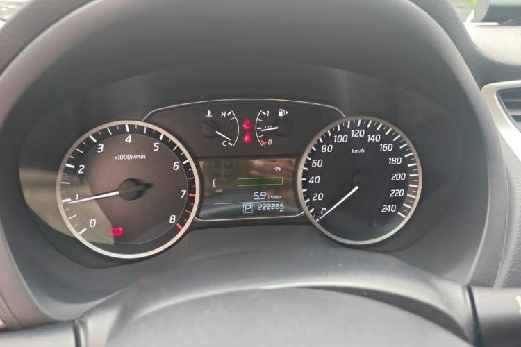 Used Nissan Sylphy 2016 1.6 XL CVT Luxury Edition Instrument Cluster