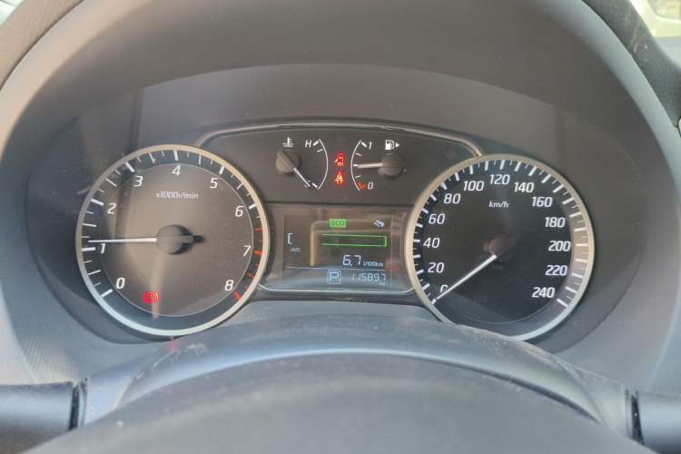 Used Nissan Sylphy 2016 1.6 XL CVT Luxury Edition Instrument Cluster
