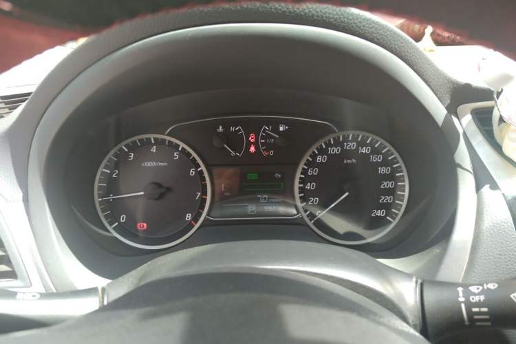 Used Nissan Sylphy 2016 1.6 XL CVT Deluxe Edition Instrument Cluster
